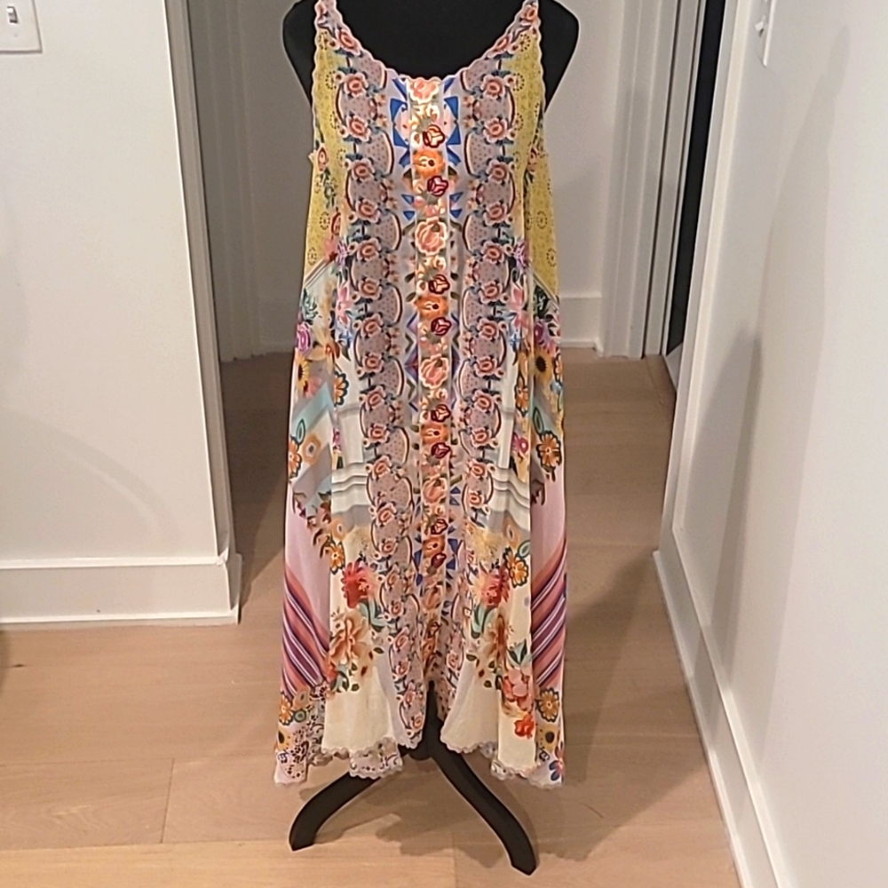 Johnny Was dress size small.